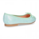 METAL Soft suede leather ballet flats with adjustable ribbon.