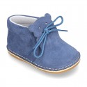 Little BEAR design safari boots in suede leather for babies.