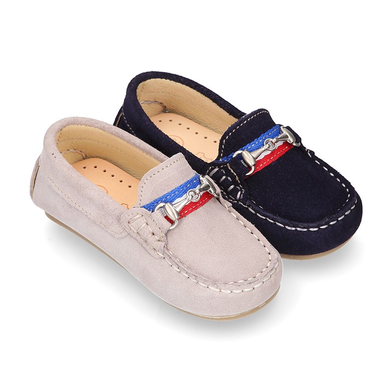NEW suede leather Moccasin shoes with stirrup detail for little boys. D041A OkaaSpain