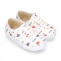 Cotton canvas Bamba type shoes with shoelaces and BOATS design.