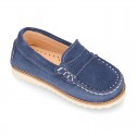 Classic kids suede leather Moccasin shoes with detail mask and spring summer soles.