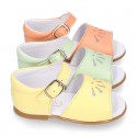 Nappa leather little Girl Sandal shoes with buckle fastening in seasonal colors.