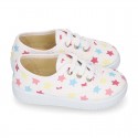 Zapatilla o Bamba niños en lona con ESTRELLAS MULTICOLOR.