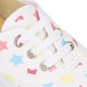 Zapatilla o Bamba niños en lona con ESTRELLAS MULTICOLOR.