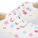 Zapatilla o Bamba niños en lona con ESTRELLAS MULTICOLOR.