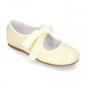 Patent leather Girl Little Angel style ballet flat shoes in pastel colors.