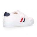 Cotton canvas kids tennis shoes to dress laceless with flag design.