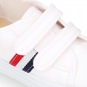 Cotton canvas kids tennis shoes to dress laceless with flag design.