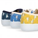 Cotton canvas Kids Bamba shoes with sweet WHALES design.