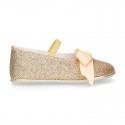 Baby girl little ballet flats with ribbon and elastic band in SHINY leather.