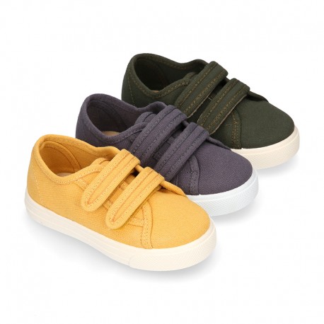 RECYCLED COTTON canvas kids tennis shoes laceless to dress in trendy colors.