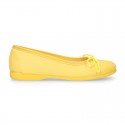 Spring-summer canvas Girl ballet flats with adjustable ribbon.