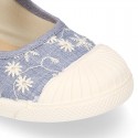 EMBROIDERY Cotton canvas Mary Jane shoes with toe cap.