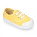 Cotton canvas kids Bamba shoes with laces and TOE CAP.