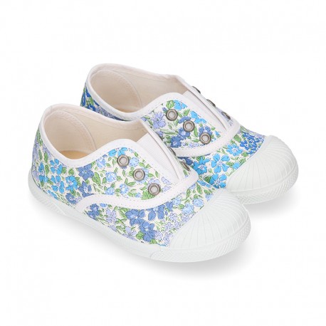 Kids LIBERTY Cotton canvas Sneaker shoes with toe cap.