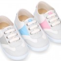 Combined cotton canvas kids tennis shoes with laces closure.