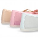 Girl´s MICROFIBER combined with PATENT finish ballet flats with ribbon and elastic band.