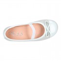 Girl´s MICROFIBER combined with PATENT finish ballet flats with ribbon and elastic band.