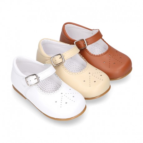 Chopped design kids OKAA little Mary Jane shoes with buckle fastening in nappa leather.