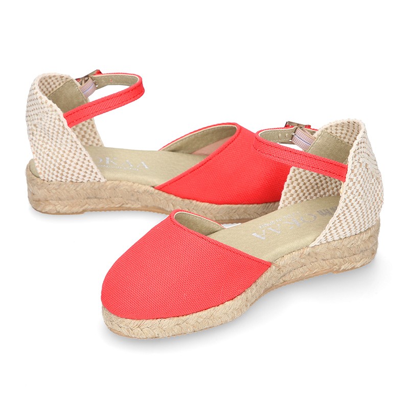 CORAL color Cotton Canvas Girl espadrilles with buckle fastening.
