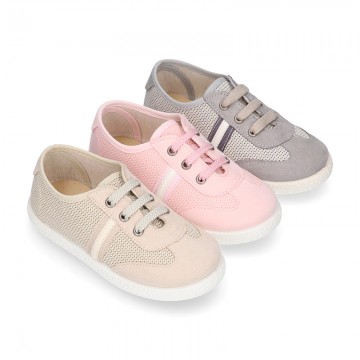 Tenis niños combinado en lona y cordones. Edición especial.