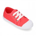 COTTON canvas Kids sneaker shoes with laces closure and toe cap.