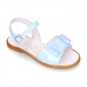 Patent Leather Girl Sandal shoes with SHOEMAKER BOW.