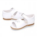 WHITE Nappa leather little Girl Sandal shoes with buckle fastening.