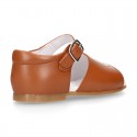 Nappa leather little Girl Sandal shoes with buckle fastening in TAN color.