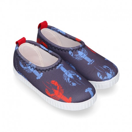 Zapatilla niños NEOPRENO con diseño con LANGOSTAS para playa y piscina.