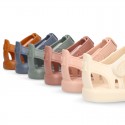 Classic Kids jelly shoes for Beach and Pool use in SOLID colors with hook and loop strap closure.