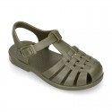 Classic Kids jelly shoes for Beach and Pool use in SOLID colors with CLIP PRESS closure.