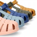 Classic Kids jelly shoes for Beach and Pool use in SOLID colors with CLIP PRESS closure.