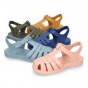 Classic Kids jelly shoes for Beach and Pool use in SOLID colors with CLIP PRESS closure.