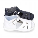 Washable leather kids sandals with open toe cap and buckle fastening with SUPER FLEXIBLE soles.