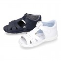 Washable leather kids sandals with open toe cap and buckle fastening with SUPER FLEXIBLE soles.