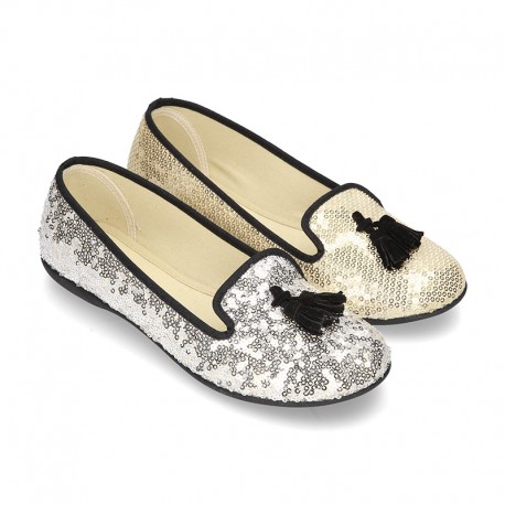 Women Ballet flat shoes SLIPPER style with sequins design.