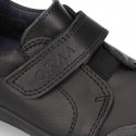 Kids OKAA School shoes closed with laceless, elastic band and reinforced toe cap in washable leather.