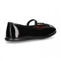 Girl´s BLACK PATENT Schoolballet flats with ribbon and elastic band.