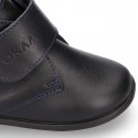 Little kids Bootie school shoes laceless in washable leather.