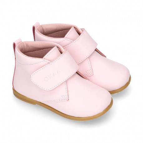 Little Girl Bootie school shoes laceless in PINK washable leather.