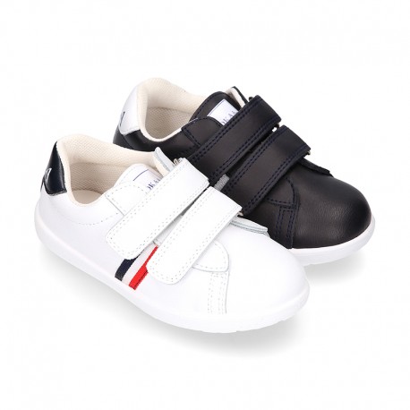 Washable Nappa leather OKAA kids School tennis shoes with flag design and laceless.