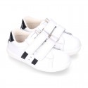 Washable leather OKAA kids School tennis shoes laceless, stripes design and reinforced toe cap.