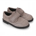 Suede leather kids School shoes Blucher style laceless with chopped design.