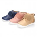 SOFT Nappa leather OKAA FLEX kids Bootie shoes laceless and with toe cap.