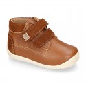 Nappa leather OKAA FLEX kids Bootie shoes laceless and with toe cap in seasonal colors.