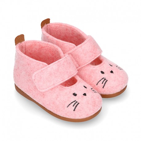 Wool felt girl bootie home shoes with hook and loop strap and little CAT design.