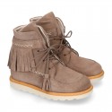 MOHICAN style Girl ankle boots with fringed design and tassels in suede leather.