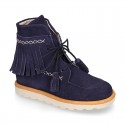 MOHICAN style Girl ankle boots with fringed design and tassels in suede leather.