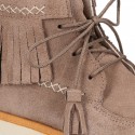 MOHICAN style Girl ankle boots with fringed design and tassels in suede leather.